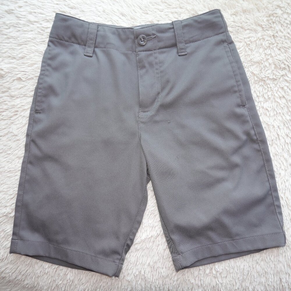 Boys Size 7 Class Club Gray Modern Fit Shorts